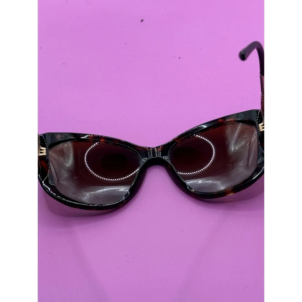 Burberry bow Sunglasses Tortoise Shell Gold Accent Designer Eyewear - Picture 6 of 11